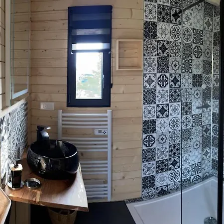 Au Coeur De La Ferme 2 Lacroix-sur-Meuse